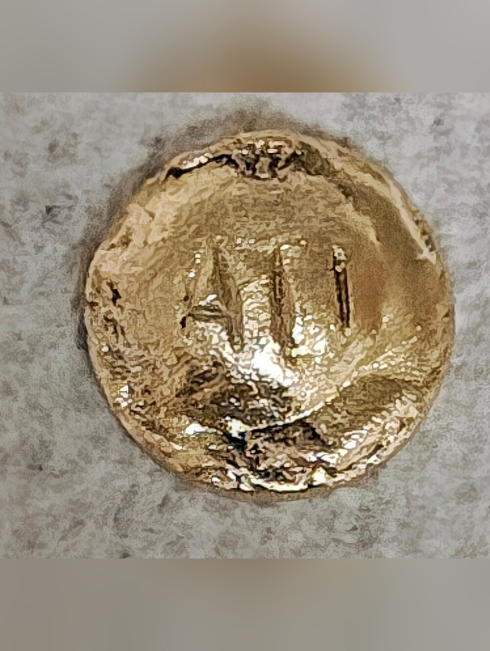 8.91g Custom Artisan Alloy Button (Au/Ag/Cu)